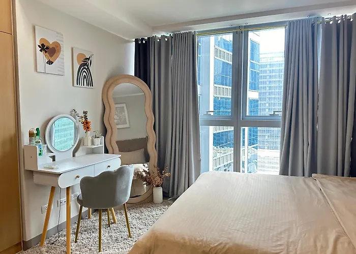 Apartment Cozy 1bedroom With View In Uptown Bgc Manila