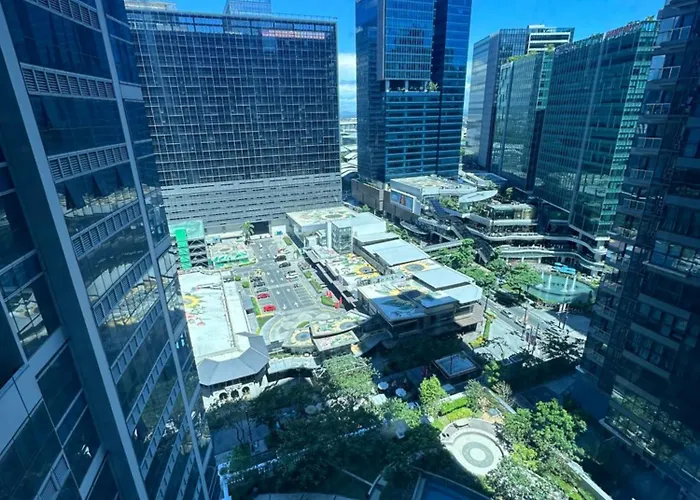 Apartment Cozy 1bedroom With View In Uptown Bgc Manila