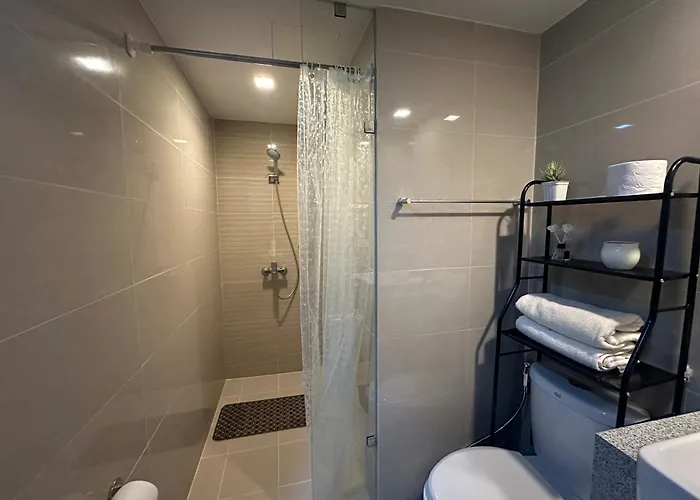 Cozy 1bedroom With View In Uptown Bgc * Manila